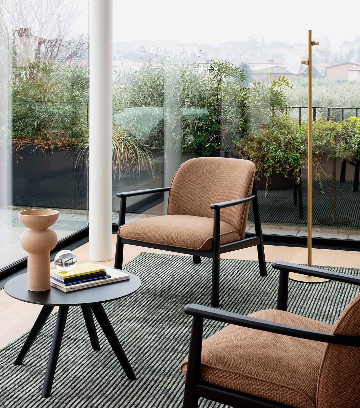 MI_Astrid_SvenAmb1_MILANI_DAY3_20250352_HR_SLIDER